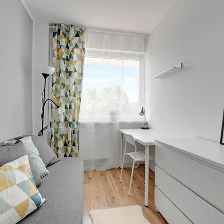 Zaspa 16c - Pilotow Kwatera prywatna *